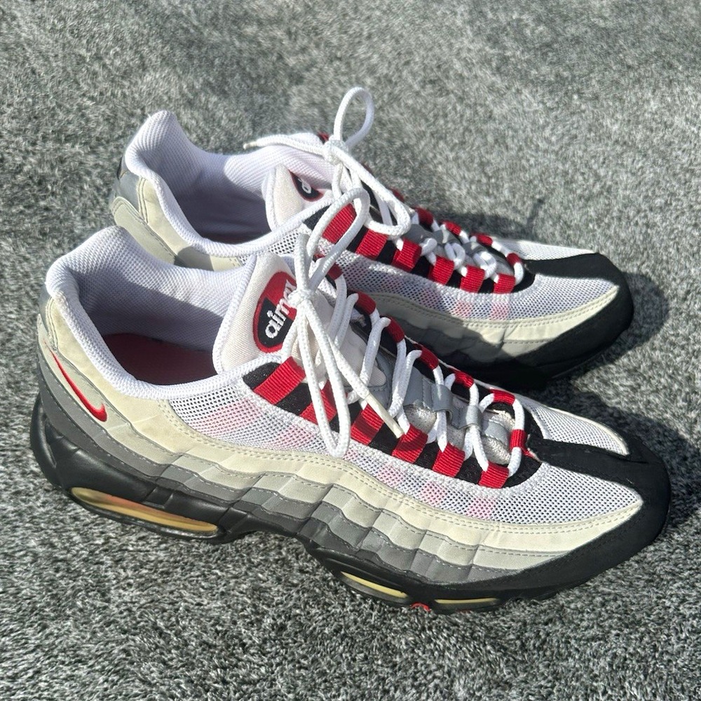 Nike Air Max 95 Mens 11.5 White Red Black Gray 2008 609048-062 Sole Separation